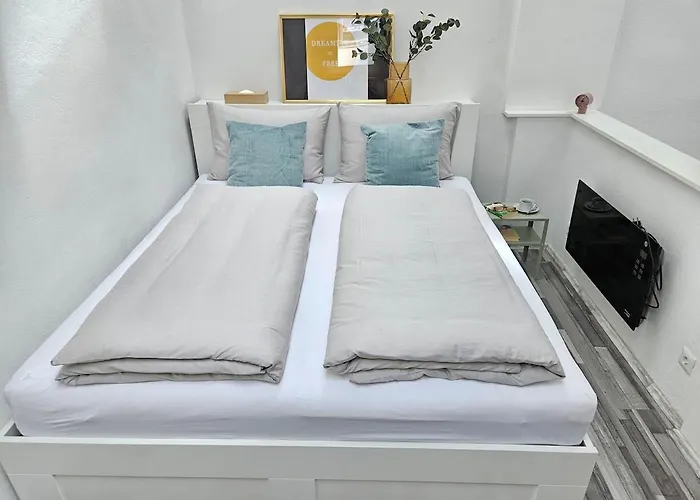 Lendhaeuschen בית נופש